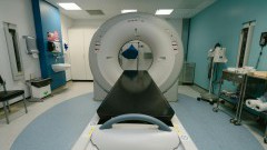 Czy rezonans magnetyczny jest kosztowny? 