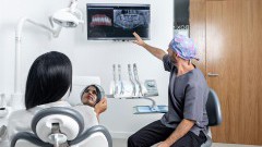 Nowa jakość życia - czy warto zamienić protezę ruchomą na implanty?