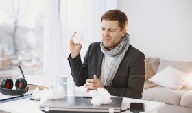 Chrypka i ból gardła – domowe sposoby, które naprawdę przynoszą ulgę