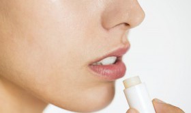 Ochrona ust jesienią i zimą