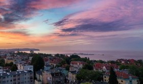 Wynajem apartamentu nad morzem: Sopot – czy wybór konkretnej lokalizacji ma znaczenie?