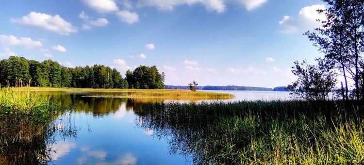 Wakacje na Mazurach - jak wybrać idealny ośrodek wypoczynkowy?