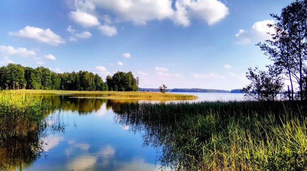 Wakacje na Mazurach - jak wybrać idealny ośrodek wypoczynkowy?